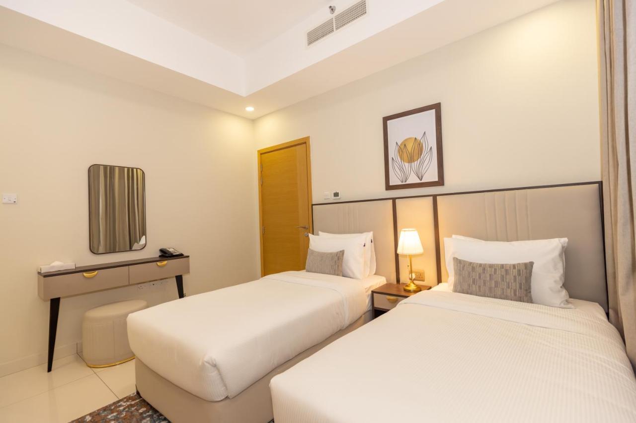 Platinum Coast Hotel Apartments Fujairah Eksteriør bilde